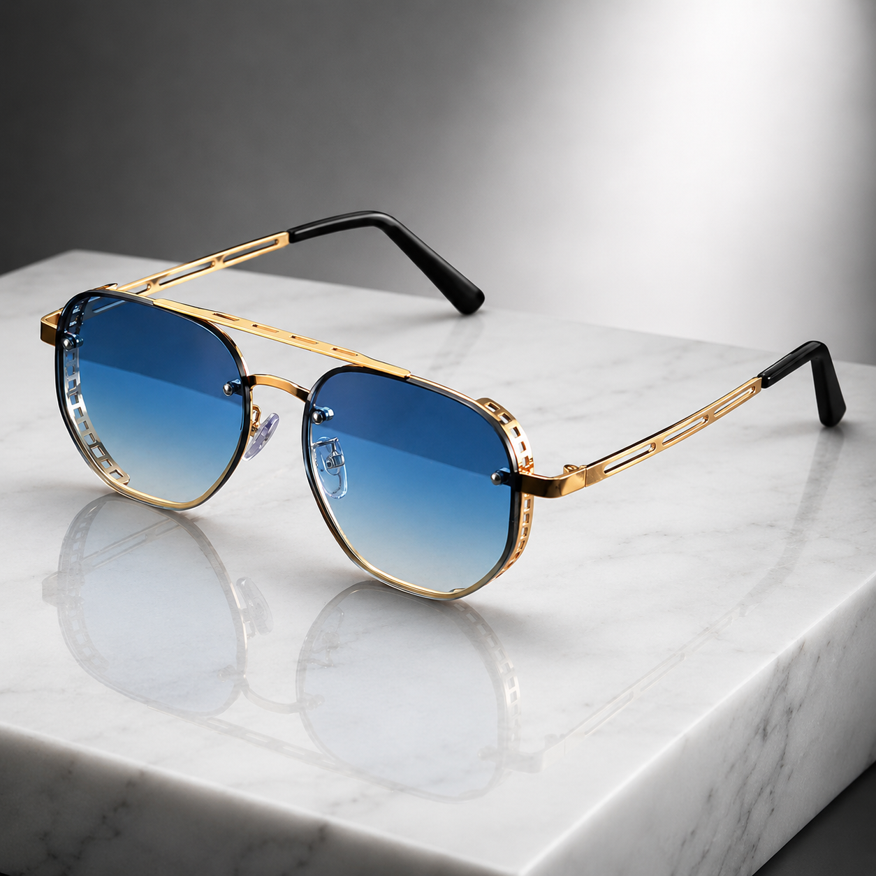 Monarch Aviators
