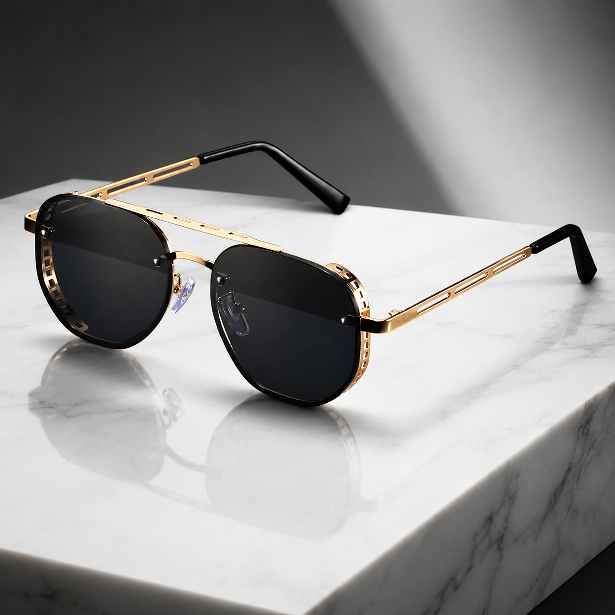 Monarch Aviators
