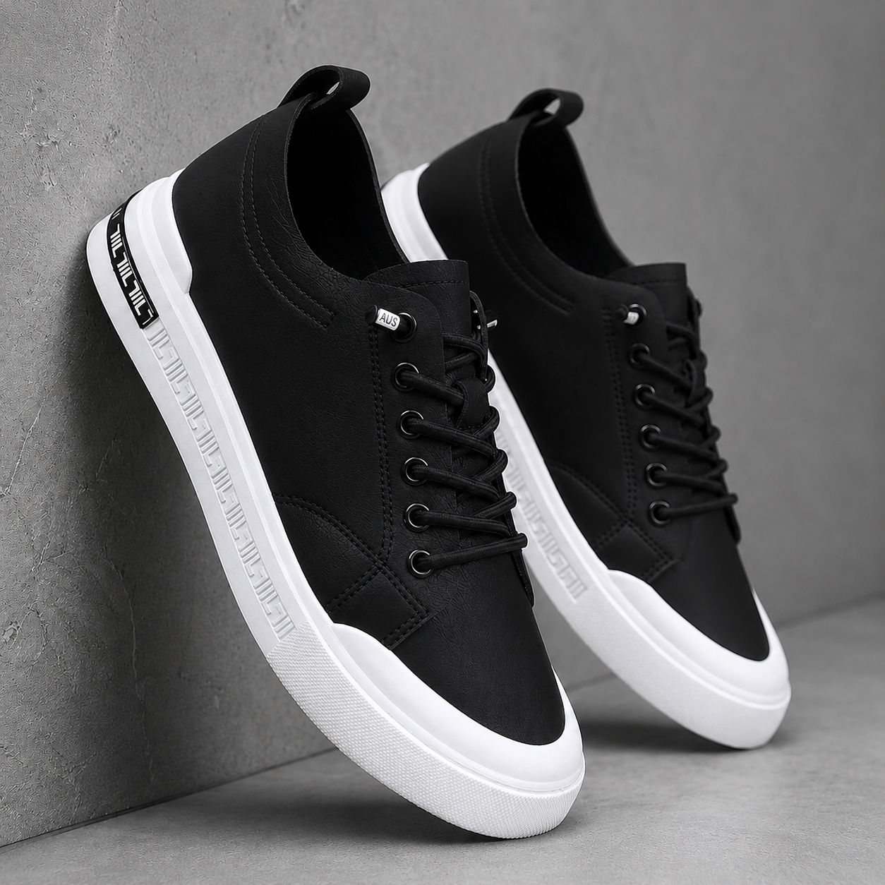 Hudson Minimal Sneakers