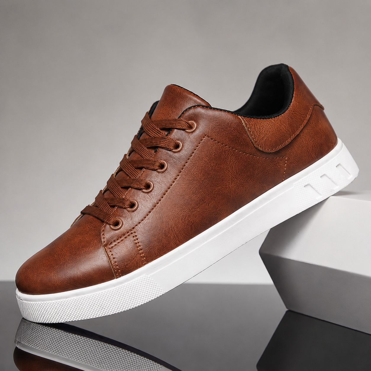 Orson Minimal Sneakers