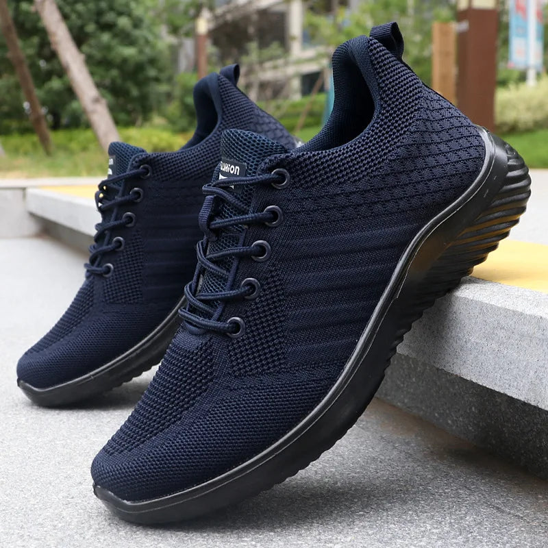 Vanta Mesh Sneakers